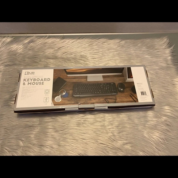 QUB Works 2.4Ghz Wireless Keyboard & Optical Mouse - Picture 7 of 9